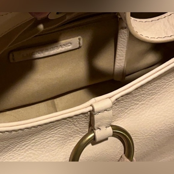 Cute All leather Lucky Brand Bag with tassel - Picture 6 of 9